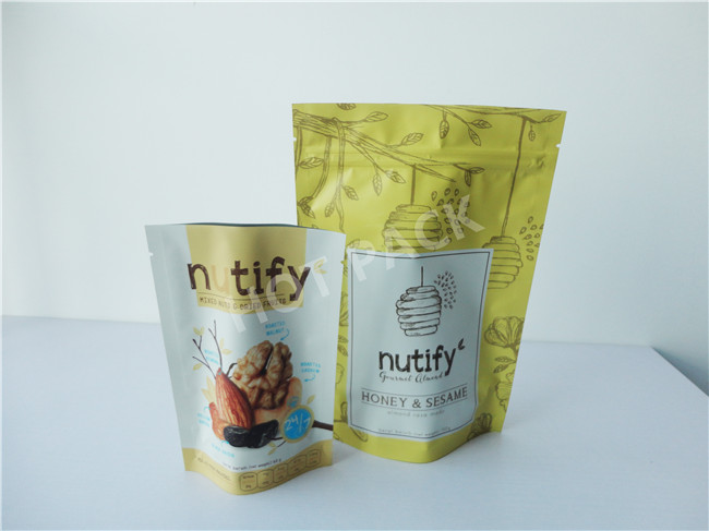 Different Sizes Plastic Stand Up Food Pouches , Custom Printed Poly Bags